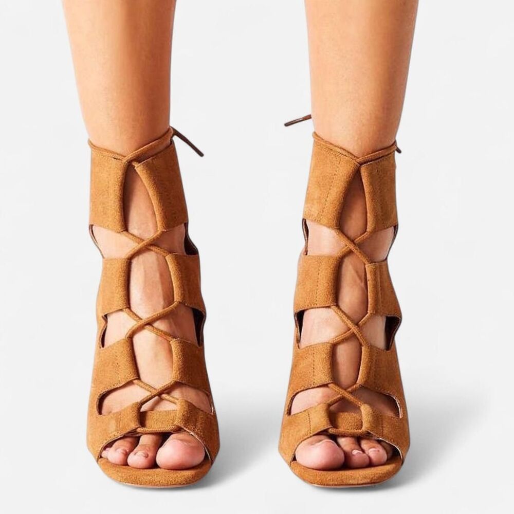Urban-outfitters Women's Tan and Brown Courts